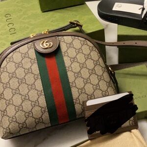 Gucci crossbody purse